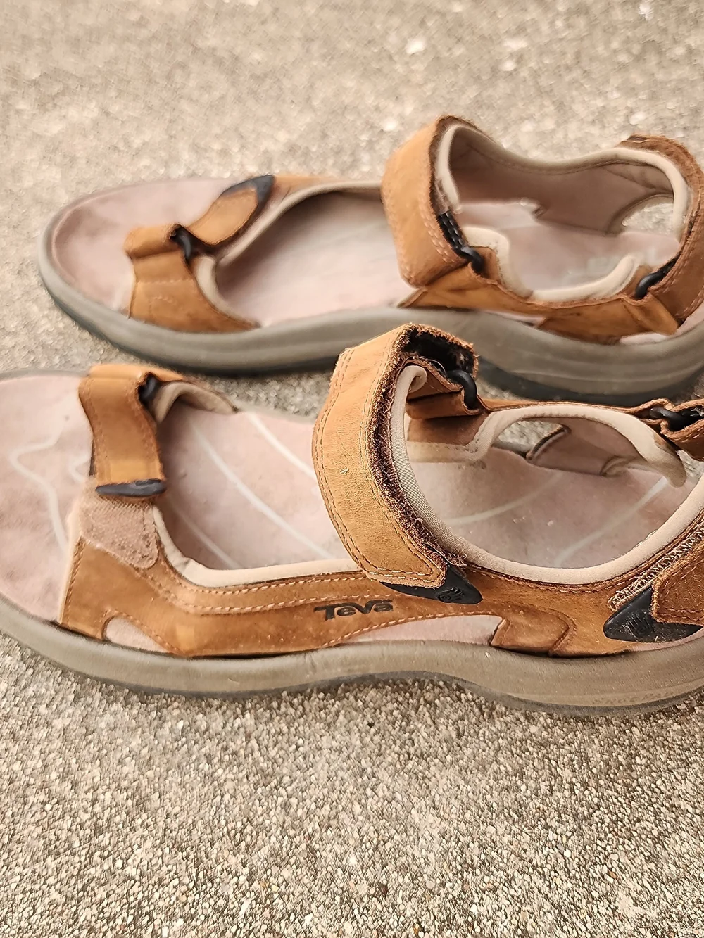 Teva comfortable mens